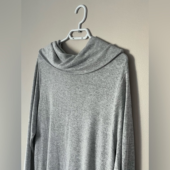 Women’s La Vie Rose Lounger Maxi Dress - Picture 6 of 8